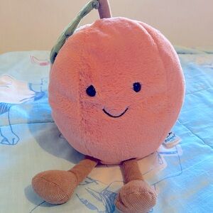 Jellycat Peach stuffie 🍑